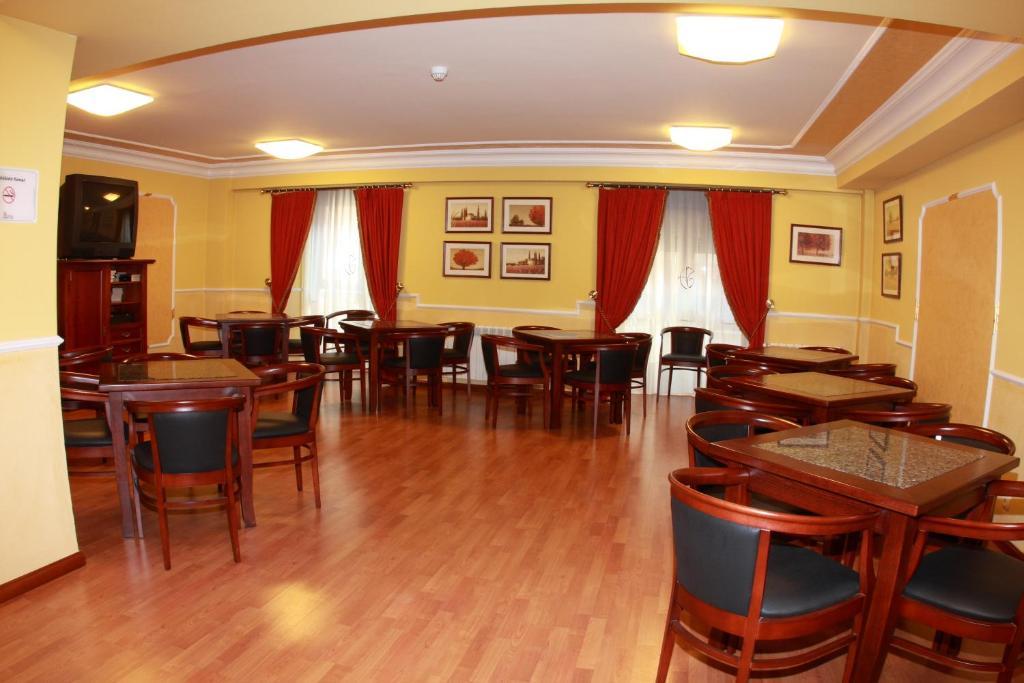 San Leonardo de Yagüe 托雷斯旅馆酒店 外观 照片